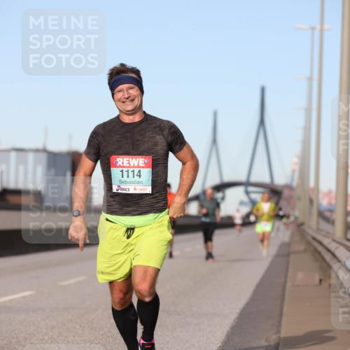 03.10.2024 - Köhlbrandbrückenlauf Fuchs,  Jonas http://msf.ph/oto/7206086 03.10.2024 09:42:44 Position 3 1114 meine-sportfotos.de