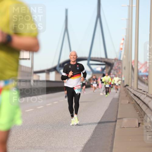 03.10.2024 - Köhlbrandbrückenlauf Fuchs,  Jonas http://msf.ph/oto/7206318 03.10.2024 09:42:55 Position 3 1029 meine-sportfotos.de