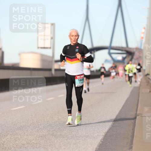 03.10.2024 - Köhlbrandbrückenlauf Fuchs,  Jonas http://msf.ph/oto/7206374 03.10.2024 09:42:57 Position 3 1029 meine-sportfotos.de