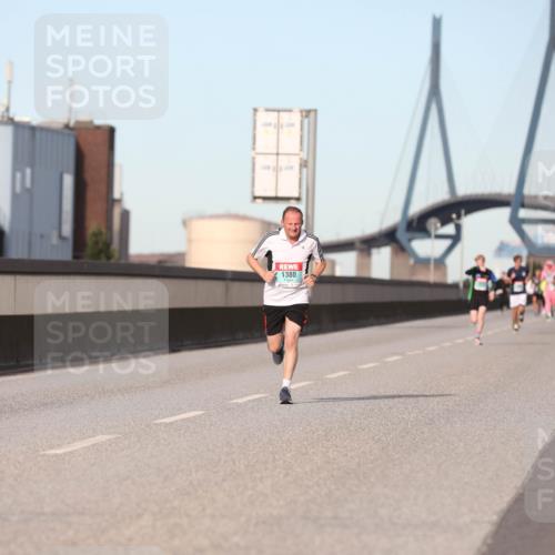 03.10.2024 - Köhlbrandbrückenlauf Fuchs,  Jonas http://msf.ph/oto/7206602 03.10.2024 09:43:01 Position 3 1380 meine-sportfotos.de