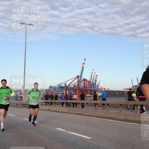 03.10.2024 - Köhlbrandbrückenlauf Matties Gatica Varas http://msf.ph/oto/7206681 03.10.2024 09:33:26 Position 2 1065, 1021, 314, 10 meine-sportfotos.de
