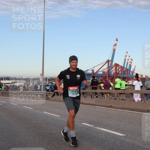03.10.2024 - Köhlbrandbrückenlauf Matties Gatica Varas http://msf.ph/oto/7207044 03.10.2024 09:33:31 Position 2 1141 meine-sportfotos.de