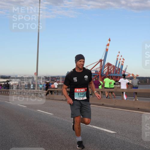 03.10.2024 - Köhlbrandbrückenlauf Matties Gatica Varas http://msf.ph/oto/7207061 03.10.2024 09:33:31 Position 2 1141 meine-sportfotos.de