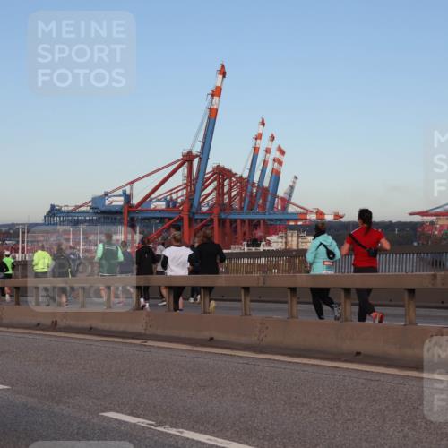 03.10.2024 - Köhlbrandbrückenlauf Matties Gatica Varas http://msf.ph/oto/7207563 03.10.2024 09:33:55 Position 2 1088 meine-sportfotos.de