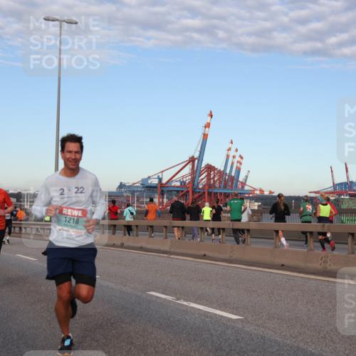 03.10.2024 - Köhlbrandbrückenlauf Matties Gatica Varas http://msf.ph/oto/7207860 03.10.2024 09:34:01 Position 2 1308, 2022, 1218 meine-sportfotos.de
