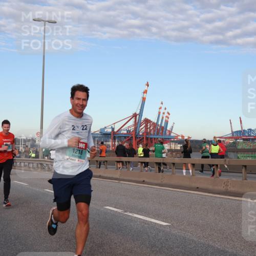 03.10.2024 - Köhlbrandbrückenlauf Matties Gatica Varas http://msf.ph/oto/7207883 03.10.2024 09:34:01 Position 2 222, 1218 meine-sportfotos.de