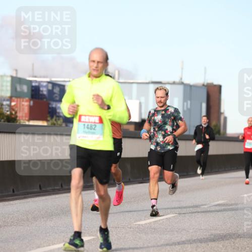 03.10.2024 - Köhlbrandbrückenlauf Fuchs,  Jonas http://msf.ph/oto/7208044 03.10.2024 09:43:40 Position 3 1482, 1067 meine-sportfotos.de