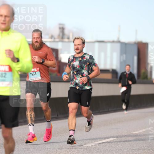 03.10.2024 - Köhlbrandbrückenlauf Fuchs,  Jonas http://msf.ph/oto/7208058 03.10.2024 09:43:41 Position 3 1482, 1533, 1067 meine-sportfotos.de