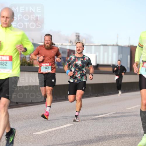 03.10.2024 - Köhlbrandbrückenlauf Fuchs,  Jonas http://msf.ph/oto/7208101 03.10.2024 09:43:42 Position 3 1482, 1533, 1067 meine-sportfotos.de