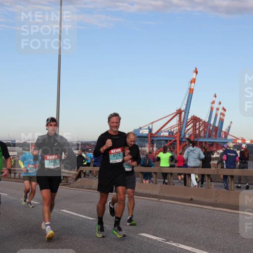 03.10.2024 - Köhlbrandbrückenlauf Matties Gatica Varas http://msf.ph/oto/7208303 03.10.2024 09:34:15 Position 2 500, 10, 1198, 1213, 1172, 109 meine-sportfotos.de