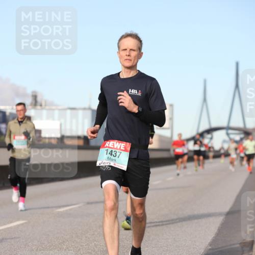 03.10.2024 - Köhlbrandbrückenlauf Fuchs,  Jonas http://msf.ph/oto/7208416 03.10.2024 09:43:49 Position 3 1437 meine-sportfotos.de