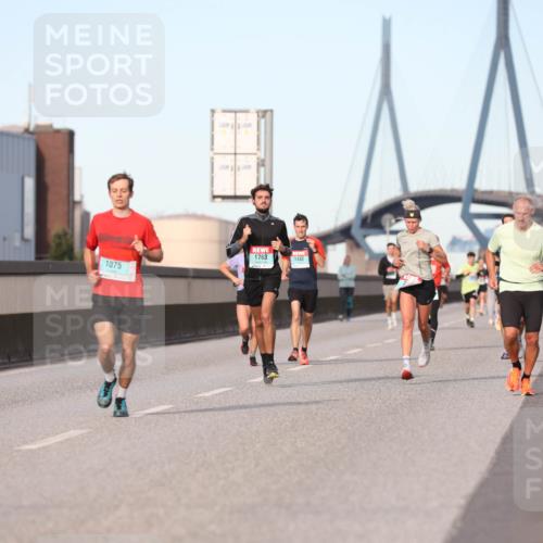 03.10.2024 - Köhlbrandbrückenlauf Fuchs,  Jonas http://msf.ph/oto/7208565 03.10.2024 09:43:54 Position 3 40, 1075, 1763, 1442 meine-sportfotos.de