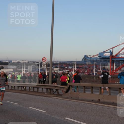 03.10.2024 - Köhlbrandbrückenlauf Matties Gatica Varas http://msf.ph/oto/7208605 03.10.2024 09:34:35 Position 2 1500, 1, 102, 1162, 500 meine-sportfotos.de