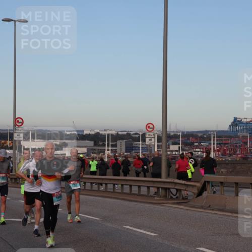 03.10.2024 - Köhlbrandbrückenlauf Matties Gatica Varas http://msf.ph/oto/7208615 03.10.2024 09:34:36 Position 2 1307, 1500, 1029, 1162, 1500, 1 meine-sportfotos.de