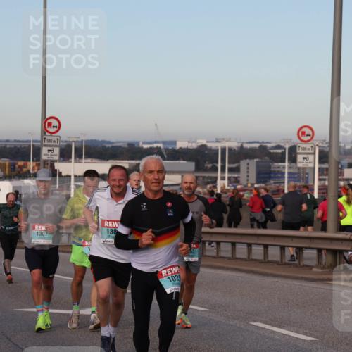 03.10.2024 - Köhlbrandbrückenlauf Matties Gatica Varas http://msf.ph/oto/7208618 03.10.2024 09:34:37 Position 2 1500, 1307, 138, 1029, 500 meine-sportfotos.de