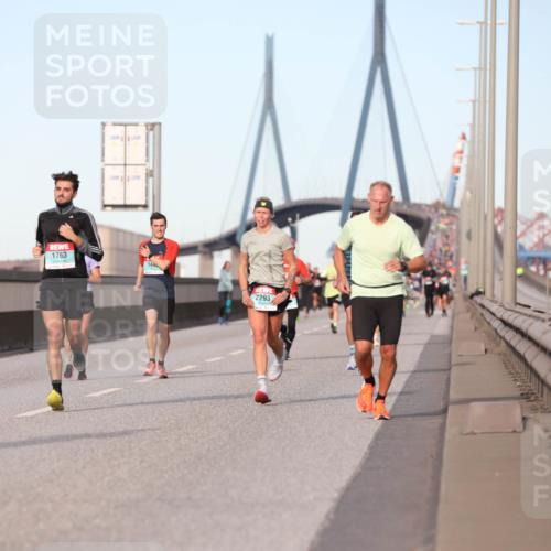 03.10.2024 - Köhlbrandbrückenlauf Fuchs,  Jonas http://msf.ph/oto/7208759 03.10.2024 09:43:57 Position 3 5, 1763, 2293 meine-sportfotos.de