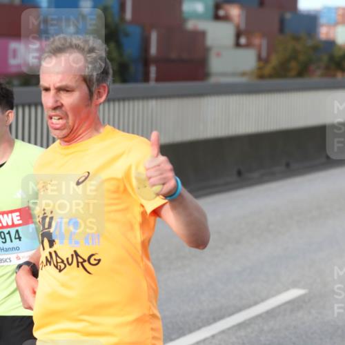 03.10.2024 - Köhlbrandbrückenlauf Fuchs,  Jonas http://msf.ph/oto/7208915 03.10.2024 09:44:15 Position 3 1914 meine-sportfotos.de