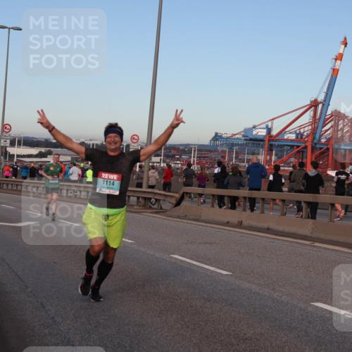 03.10.2024 - Köhlbrandbrückenlauf Matties Gatica Varas http://msf.ph/oto/7209002 03.10.2024 09:34:51 Position 2 1114, 00 meine-sportfotos.de
