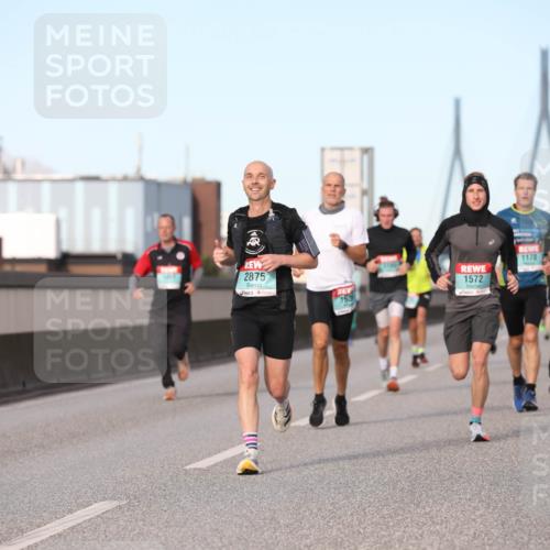 03.10.2024 - Köhlbrandbrückenlauf Fuchs,  Jonas http://msf.ph/oto/7209106 03.10.2024 09:44:21 Position 3 2875, 1170, 1439, 1572, 163 meine-sportfotos.de