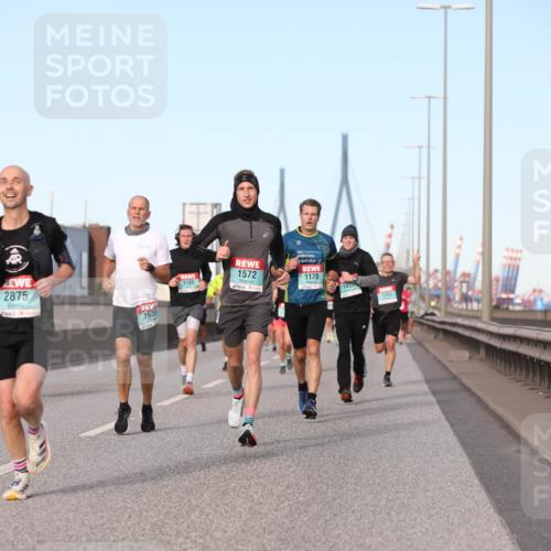 03.10.2024 - Köhlbrandbrückenlauf Fuchs,  Jonas http://msf.ph/oto/7209145 03.10.2024 09:44:23 Position 3 2875, 163, 1185, 1572, 2017, 1170, 1435, 1343 meine-sportfotos.de