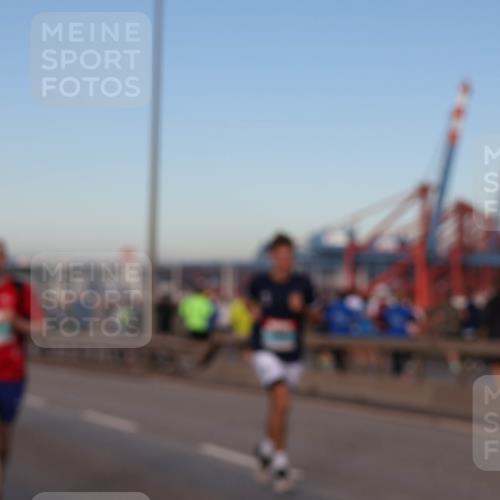 03.10.2024 - Köhlbrandbrückenlauf Matties Gatica Varas http://msf.ph/oto/7209204 03.10.2024 09:35:00 Position 2  meine-sportfotos.de