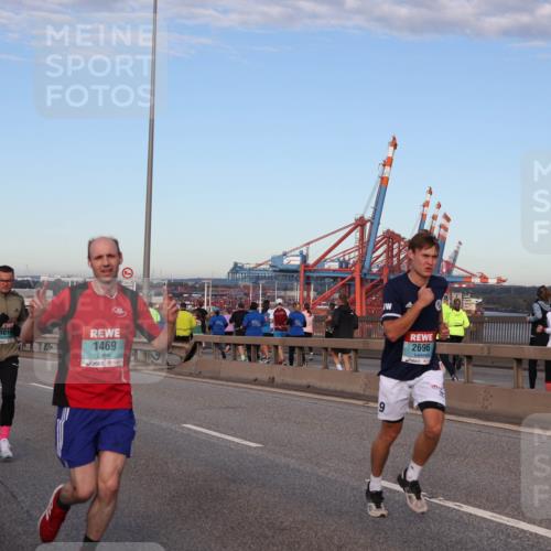 03.10.2024 - Köhlbrandbrückenlauf Matties Gatica Varas http://msf.ph/oto/7209237 03.10.2024 09:35:01 Position 2 1016, 1469, 2696 meine-sportfotos.de