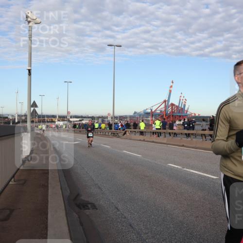 03.10.2024 - Köhlbrandbrückenlauf Matties Gatica Varas http://msf.ph/oto/7209318 03.10.2024 09:35:04 Position 2 1016 meine-sportfotos.de