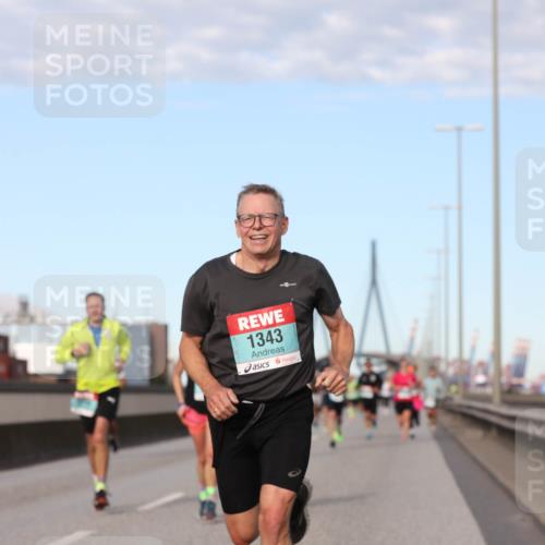03.10.2024 - Köhlbrandbrückenlauf Fuchs,  Jonas http://msf.ph/oto/7209391 03.10.2024 09:44:29 Position 3 1343 meine-sportfotos.de