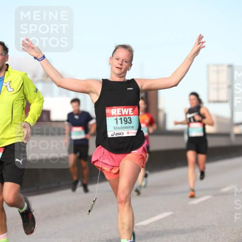 03.10.2024 - Köhlbrandbrückenlauf Fuchs,  Jonas http://msf.ph/oto/7209414 03.10.2024 09:44:30 Position 3 1250, 1193 meine-sportfotos.de