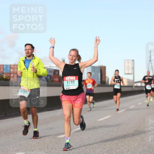 03.10.2024 - Köhlbrandbrückenlauf Fuchs,  Jonas http://msf.ph/oto/7209449 03.10.2024 09:44:31 Position 3 1250, 1193 meine-sportfotos.de