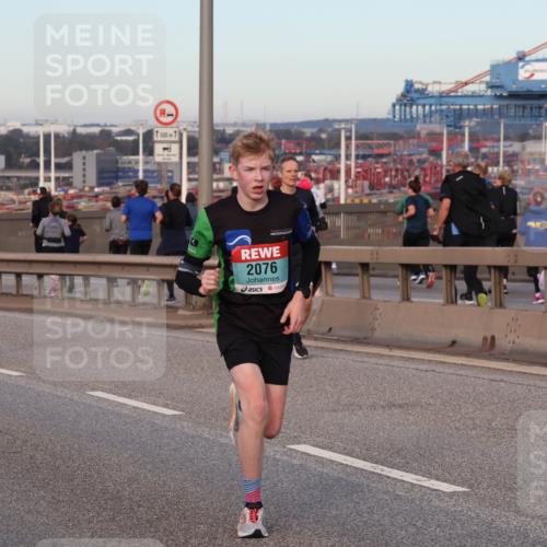 03.10.2024 - Köhlbrandbrückenlauf Matties Gatica Varas http://msf.ph/oto/7209550 03.10.2024 09:35:17 Position 2 1482, 500, 2076 meine-sportfotos.de