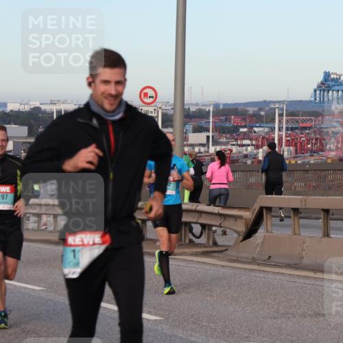 03.10.2024 - Köhlbrandbrückenlauf Matties Gatica Varas http://msf.ph/oto/7209646 03.10.2024 09:35:23 Position 2 1197, 1, 500, 1 meine-sportfotos.de