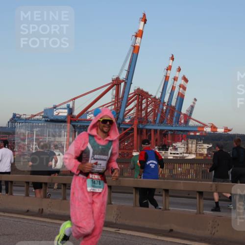 03.10.2024 - Köhlbrandbrückenlauf Matties Gatica Varas http://msf.ph/oto/7209832 03.10.2024 09:35:29 Position 2 1478 meine-sportfotos.de
