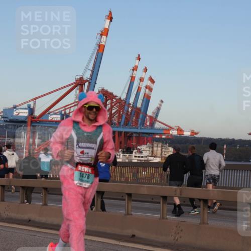 03.10.2024 - Köhlbrandbrückenlauf Matties Gatica Varas http://msf.ph/oto/7209847 03.10.2024 09:35:29 Position 2 1478 meine-sportfotos.de