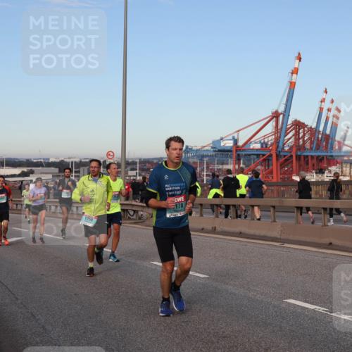 03.10.2024 - Köhlbrandbrückenlauf Matties Gatica Varas http://msf.ph/oto/7210184 03.10.2024 09:35:38 Position 2 1442, 1250, 9, 2017, 170 meine-sportfotos.de