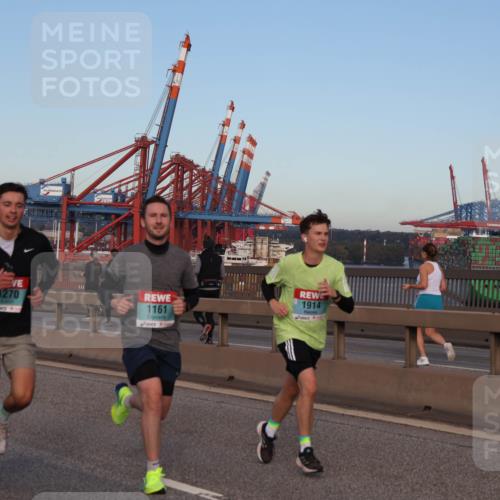 03.10.2024 - Köhlbrandbrückenlauf Matties Gatica Varas http://msf.ph/oto/7210444 03.10.2024 09:35:46 Position 2 1270, 1161, 1914 meine-sportfotos.de