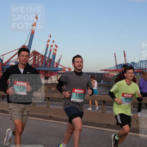 03.10.2024 - Köhlbrandbrückenlauf Matties Gatica Varas http://msf.ph/oto/7210462 03.10.2024 09:35:47 Position 2 1270, 1161, 1914 meine-sportfotos.de