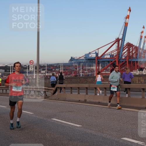 03.10.2024 - Köhlbrandbrückenlauf Matties Gatica Varas http://msf.ph/oto/7210526 03.10.2024 09:35:51 Position 2 1500, 1, 1075, 500, 1204 meine-sportfotos.de