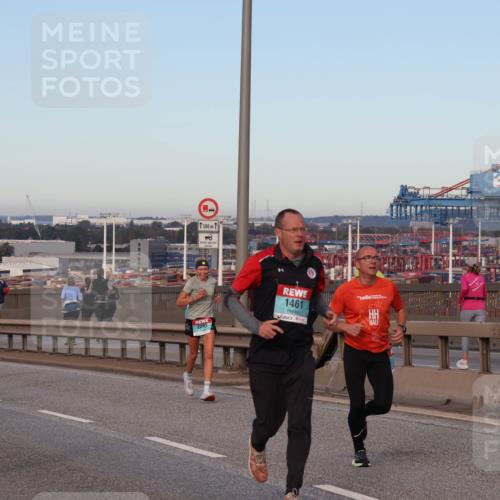 03.10.2024 - Köhlbrandbrückenlauf Matties Gatica Varas http://msf.ph/oto/7210664 03.10.2024 09:35:58 Position 2 1500, 18, 1500, 1, 14, 2293, 1245, 1461 meine-sportfotos.de