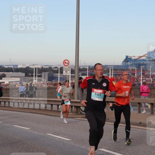 03.10.2024 - Köhlbrandbrückenlauf Matties Gatica Varas http://msf.ph/oto/7210670 03.10.2024 09:35:58 Position 2 1500, 18, 500, 141, 1461, 1438, 1245, 2293 meine-sportfotos.de