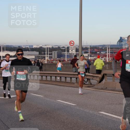 03.10.2024 - Köhlbrandbrückenlauf Matties Gatica Varas http://msf.ph/oto/7210687 03.10.2024 09:35:58 Position 2 1500, 1, 10, 1438, 1179, 1245, 1500, 1, 1293, 14, 1461 meine-sportfotos.de