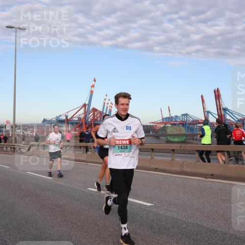 03.10.2024 - Köhlbrandbrückenlauf Matties Gatica Varas http://msf.ph/oto/7210832 03.10.2024 09:36:05 Position 2 1438 meine-sportfotos.de