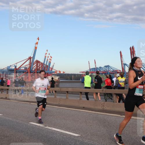 03.10.2024 - Köhlbrandbrückenlauf Matties Gatica Varas http://msf.ph/oto/7210848 03.10.2024 09:36:06 Position 2 1193, 1217, 1317 meine-sportfotos.de