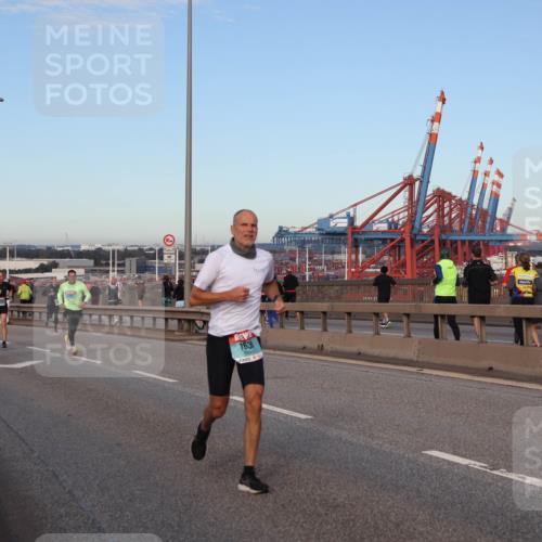 03.10.2024 - Köhlbrandbrückenlauf Matties Gatica Varas http://msf.ph/oto/7210916 03.10.2024 09:36:09 Position 2 1636, 11 meine-sportfotos.de