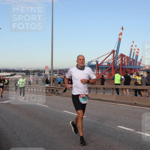 03.10.2024 - Köhlbrandbrückenlauf Matties Gatica Varas http://msf.ph/oto/7210924 03.10.2024 09:36:09 Position 2 163 meine-sportfotos.de