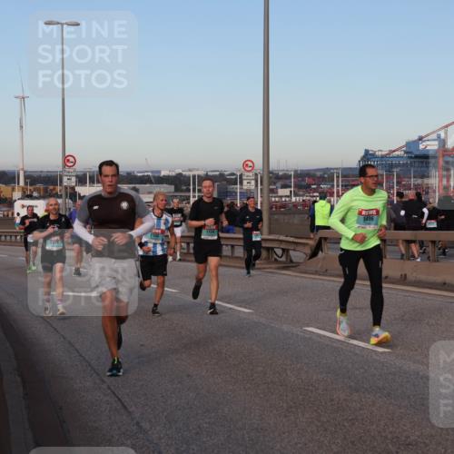 03.10.2024 - Köhlbrandbrückenlauf Matties Gatica Varas http://msf.ph/oto/7210933 03.10.2024 09:36:14 Position 2 1108, 2875, 1159, 500, 1496 meine-sportfotos.de