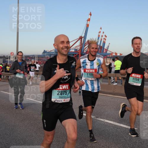 03.10.2024 - Köhlbrandbrückenlauf Matties Gatica Varas http://msf.ph/oto/7211026 03.10.2024 09:36:18 Position 2 1493, 1867, 2875, 1108, 1159 meine-sportfotos.de