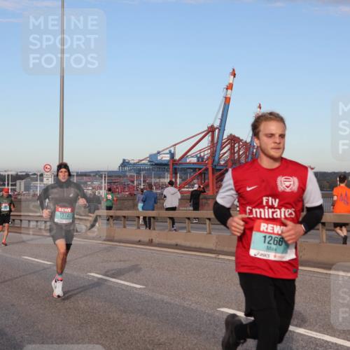 03.10.2024 - Köhlbrandbrückenlauf Matties Gatica Varas http://msf.ph/oto/7211261 03.10.2024 09:36:28 Position 2 500, 1, 1572, 12, 1266 meine-sportfotos.de