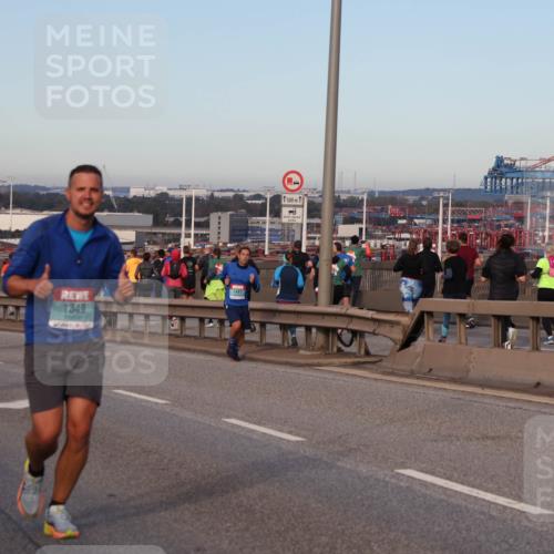 03.10.2024 - Köhlbrandbrückenlauf Matties Gatica Varas http://msf.ph/oto/7211724 03.10.2024 09:36:47 Position 2 1384, 1500, 18, 1349, 1447, 500, 1139 meine-sportfotos.de