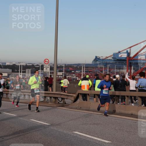 03.10.2024 - Köhlbrandbrückenlauf Matties Gatica Varas http://msf.ph/oto/7211823 03.10.2024 09:36:51 Position 2 1500, 3737, 1384, 1500, 1, 1447 meine-sportfotos.de